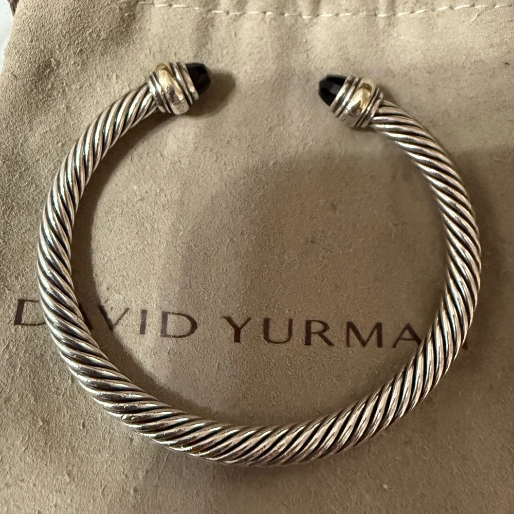 DY Authentic Classic Cable Bracelet w/ 14k gold/silver/Black Onyx 5 mm size Med - Picture 2 of 9